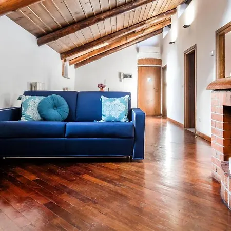 Altido Charming Flat For 6 In Historic Carrobbio *