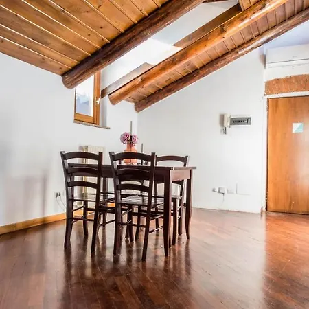 Altido Charming Flat For 6 In Historic Carrobbio Milan